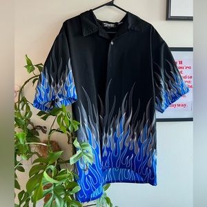 Vintage oversize Flame button down shirt. Size L.